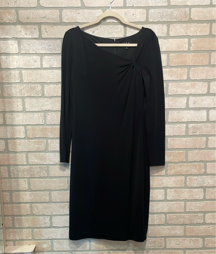 BLACK MIDI DRESS