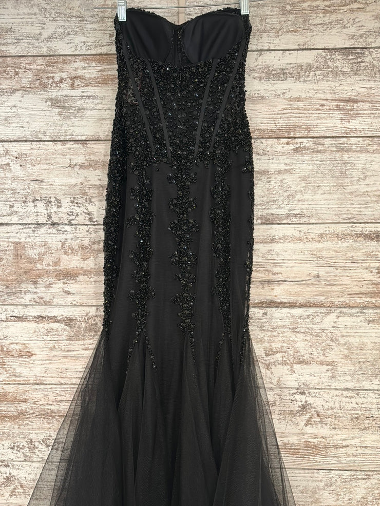BLACK MERMAID GOWN