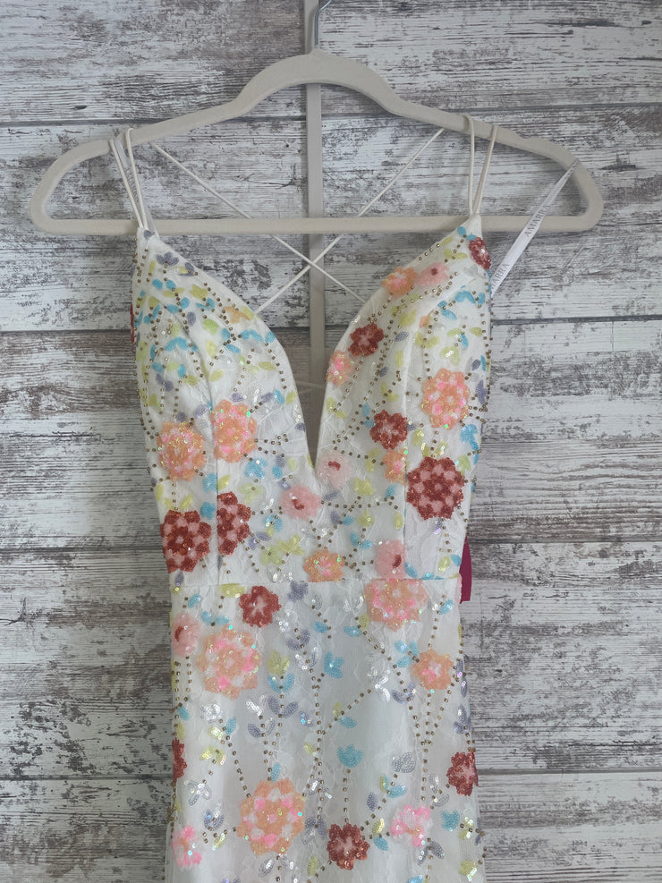 WHITE/COLORFUL FLORAL MERMAID
