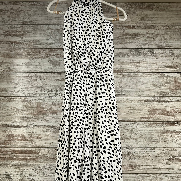 WHITE/BLACK MAXI DRESS (NEW)