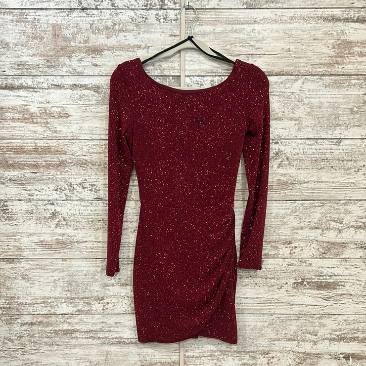 BURGUNDY SPARKLY SHORT DRESS