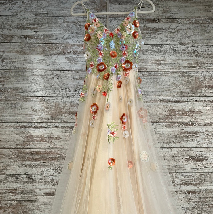 TAN/FLORAL PRINCESS GOWN