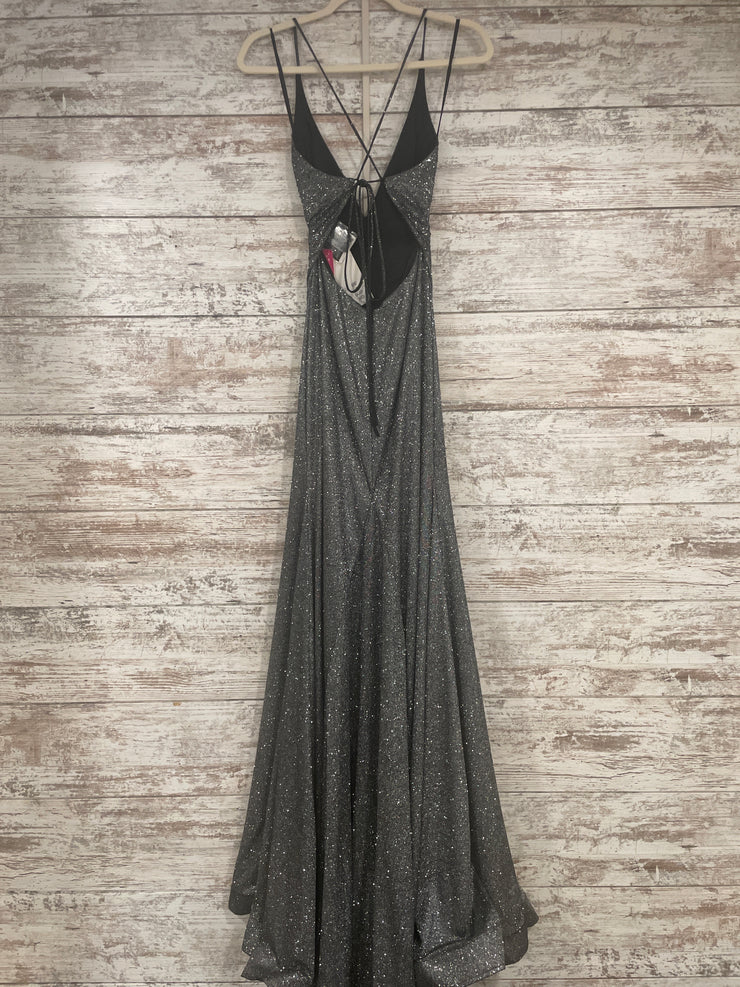 SILVER SPARKLY MERMAID (NEW)