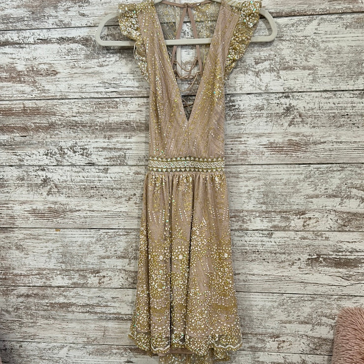 GOLD SPARKLY SHORT DRESS