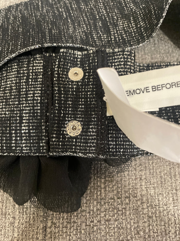 BLACK/SILVER BELT (NEW) $25