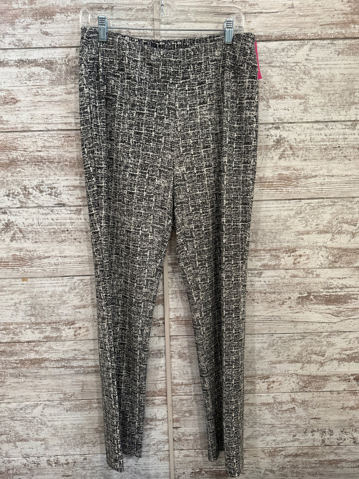 BLACK/WHITE STRETCH PANTS