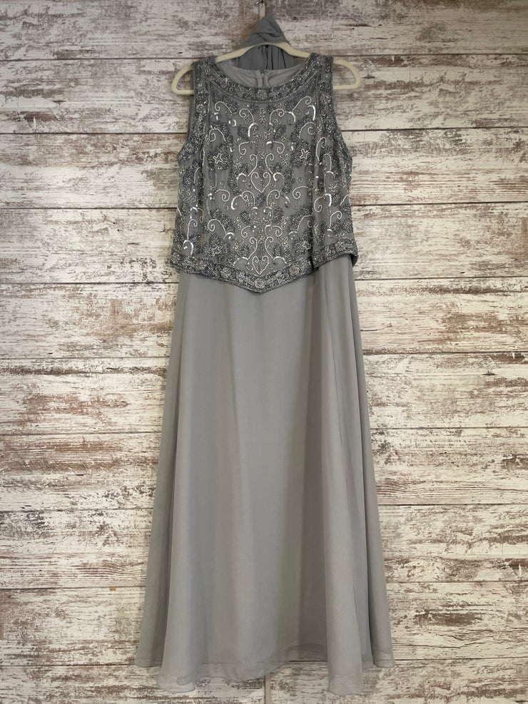 chinese dress ladies Amazon.com: J Kara Women's Short Sleeve Beaded Top Long Dress, Silver, 4 :  Clothing, Shoes & Jewelry