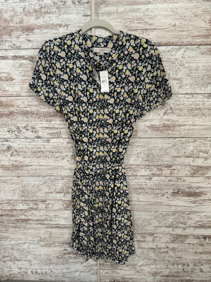 GREEN/FLORAL SHORT DRESS (NEW)