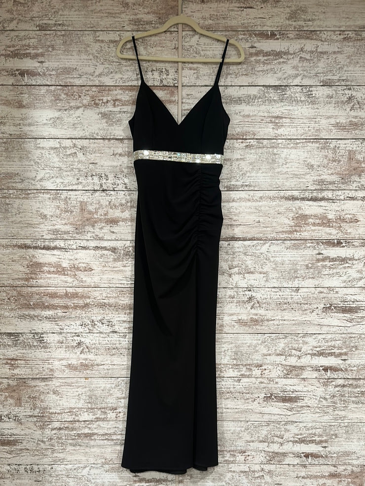 BLACK LONG EVENING GOWN