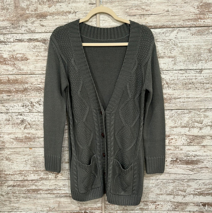 GRAY BUTTON UP CARDIGAN