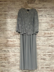 GREEN 2 PC. LONG DRESS SET-NEW