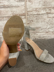 SILVER SPARKLY HEELS