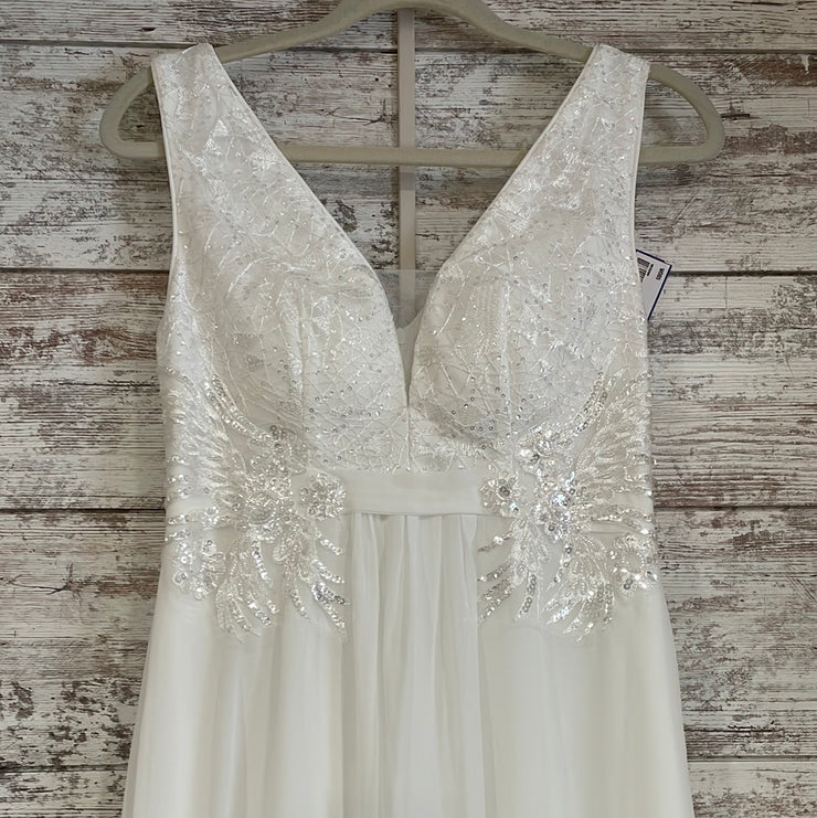 WHITE LONG EVENING GOWN (NEW)