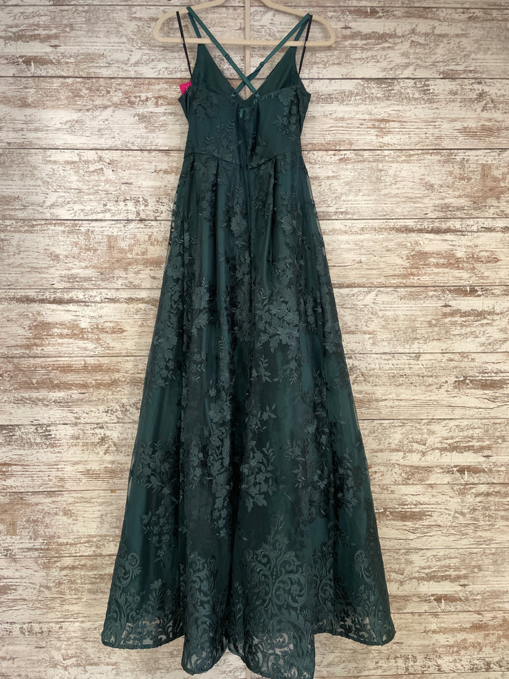 GREEN/FLORAL A LINE GOWN