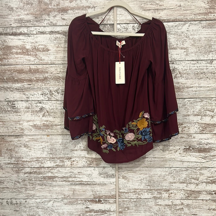 BURGUNDY/FLORAL TOP (NEW) $40