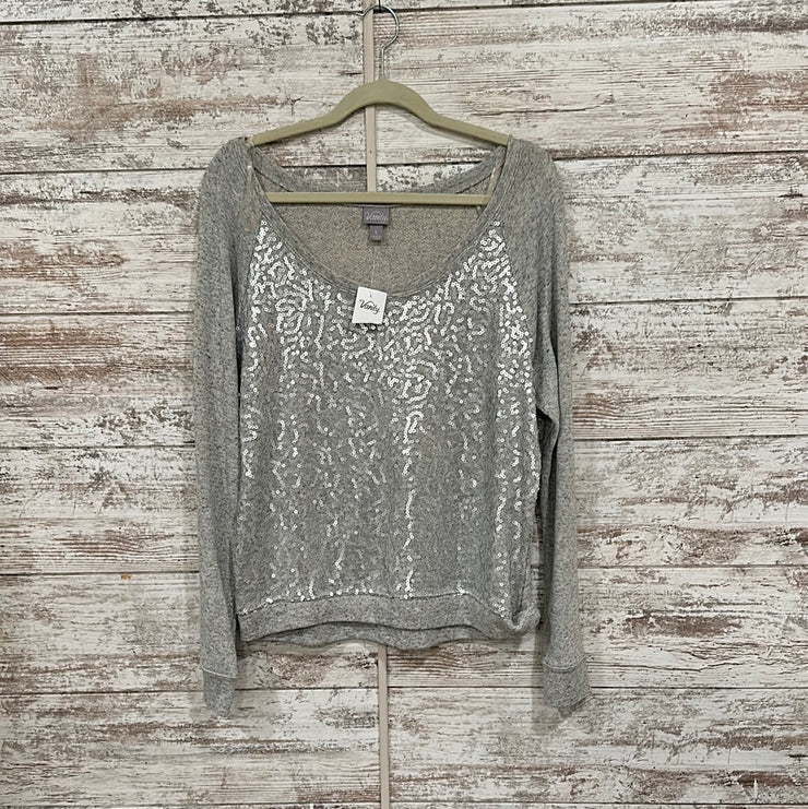 GRAY SEQUIN FRONT TOP (NEW)