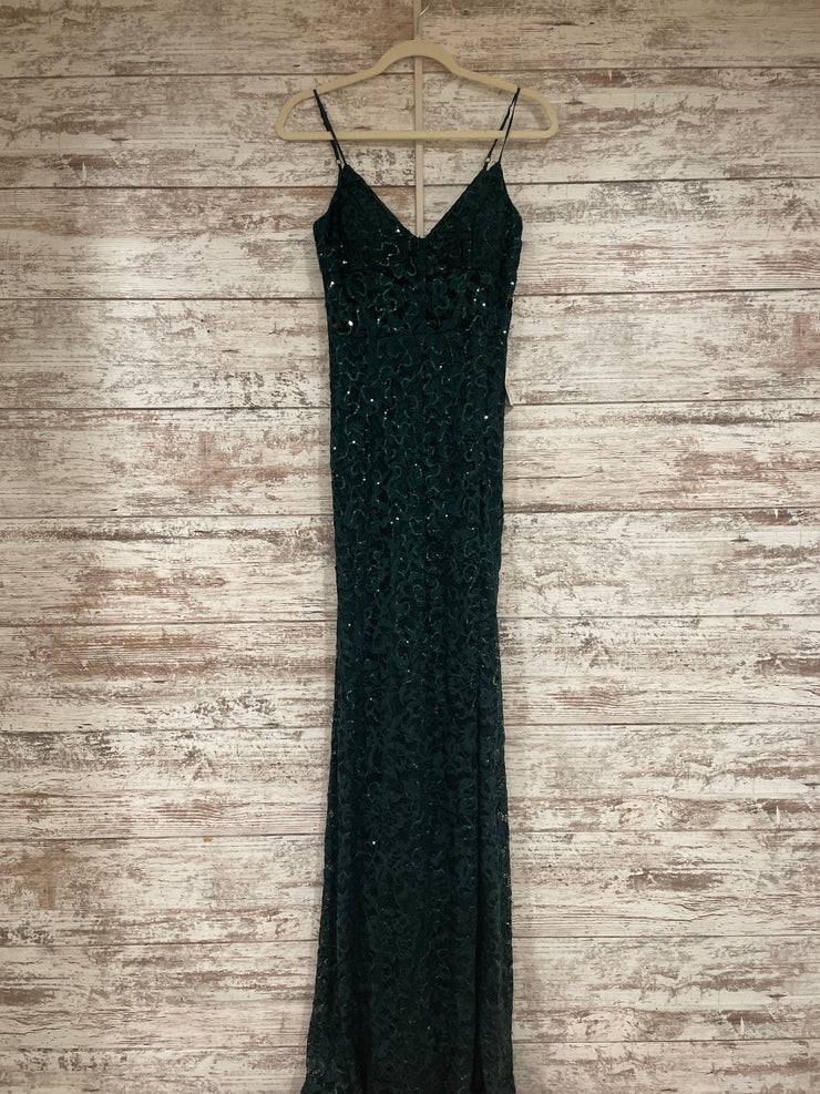 GREEN LACE LONG DRESS (NEW)