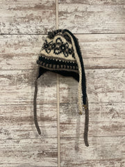 BLACK/IVORY 100% WOOL HAT