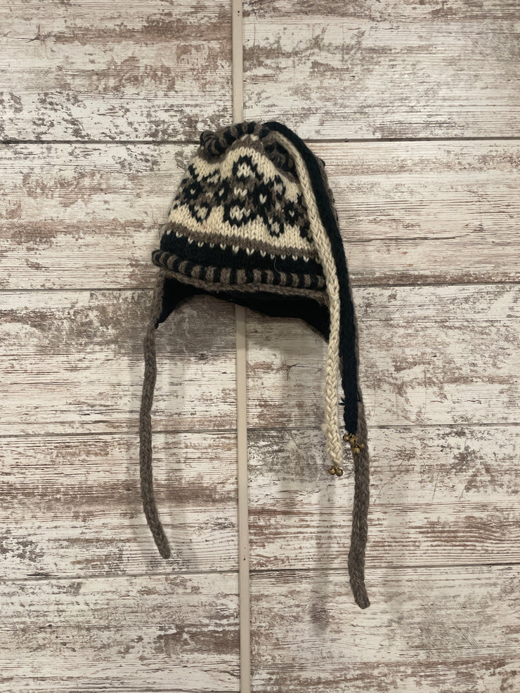 BLACK/IVORY 100% WOOL HAT