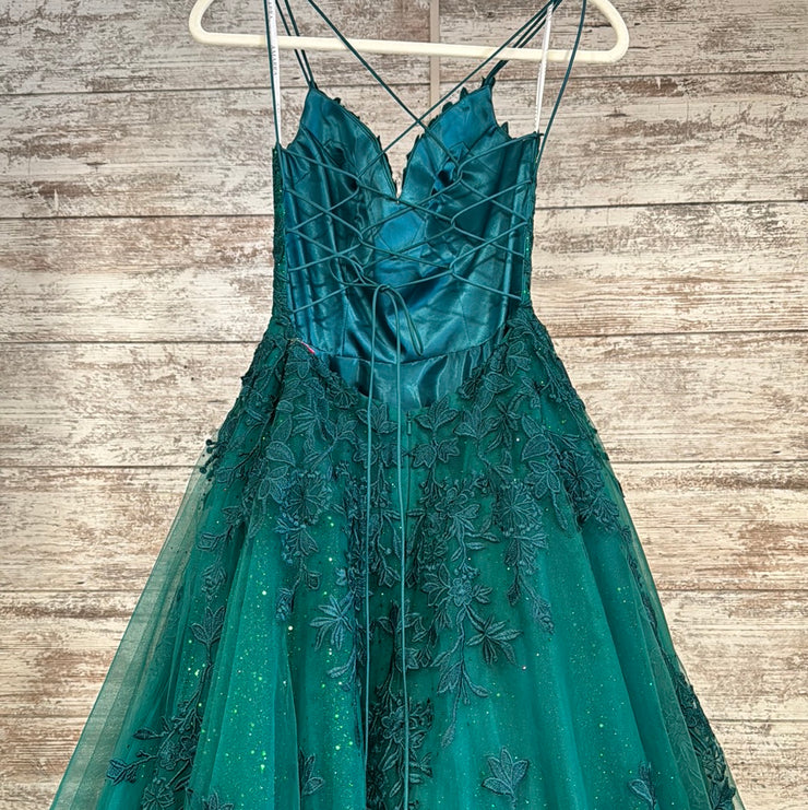 GREEN/FLORAL A LINE GOWN