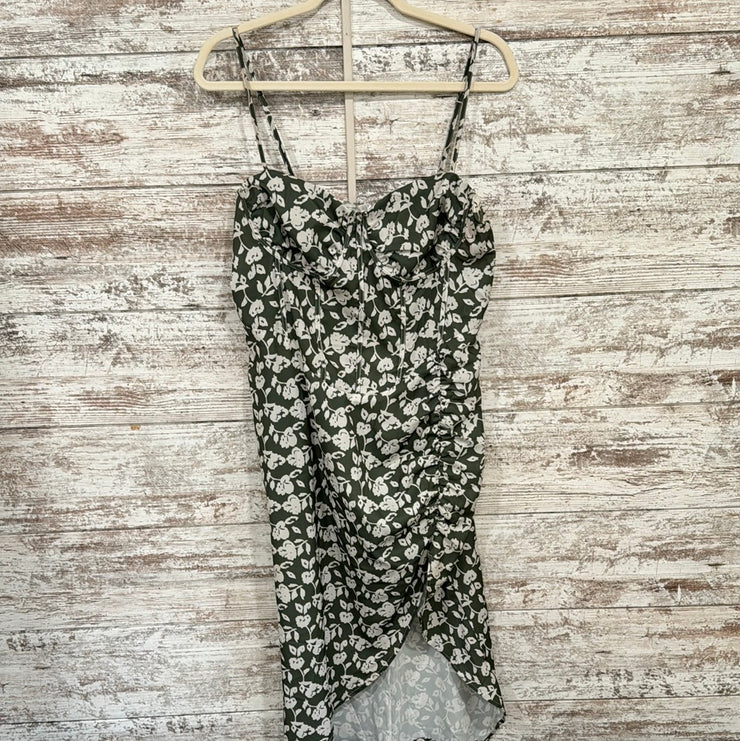 GREEN/WHITE FLORAL MAXI DRESS