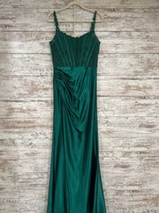 GREEN LONG EVENING GOWN