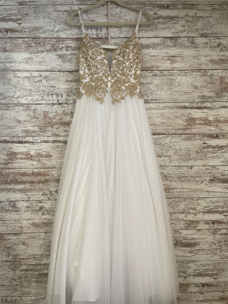 WHITE/GOLD A LINE GOWN