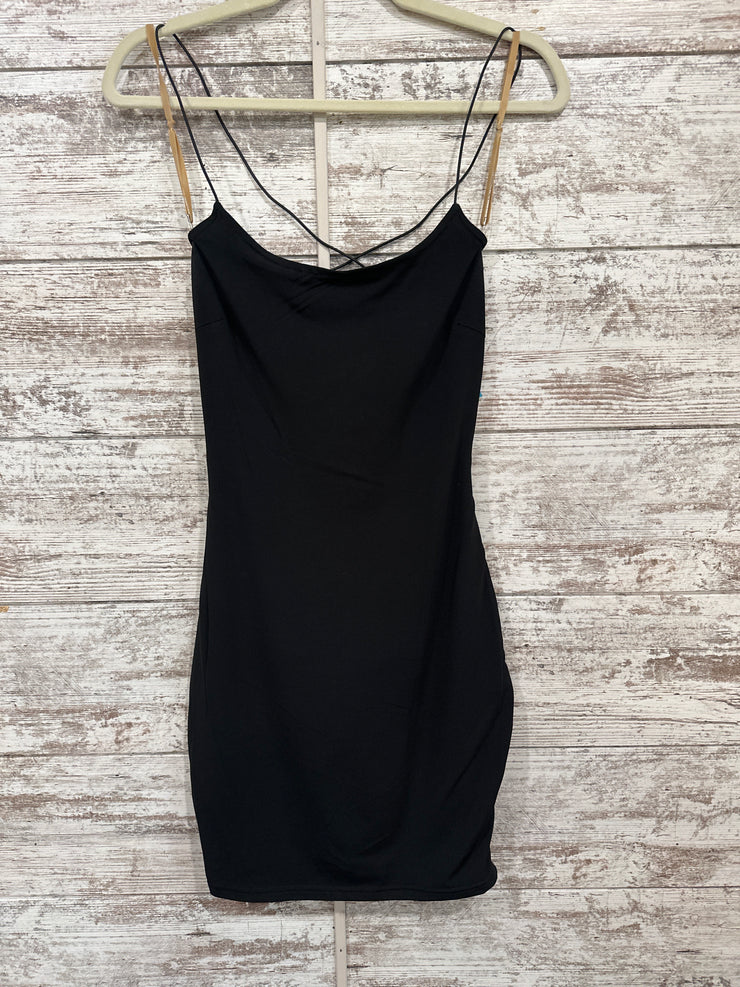 BLACK SHORT DRESS