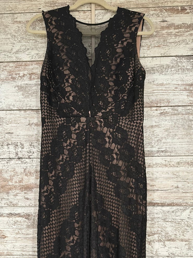 BLACK/NUDE LACE LONG DRESS – Savvy Seconds Boutique