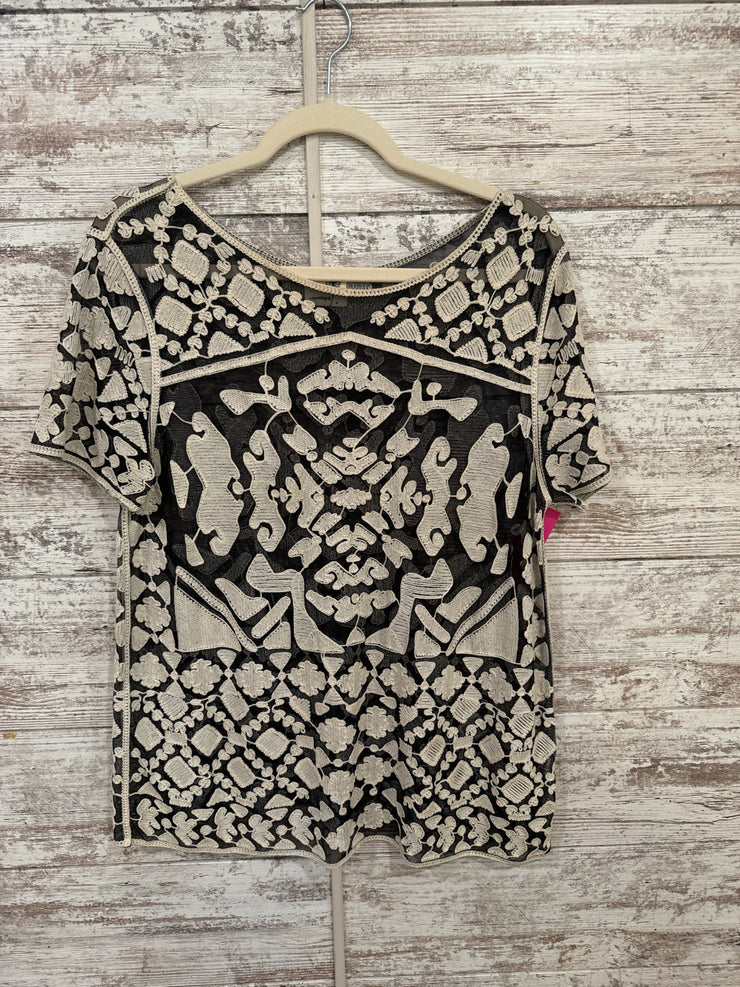 BLACK/IVORY LACE SHEER TOP $69