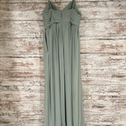 GREEN LONG EVENING GOWN