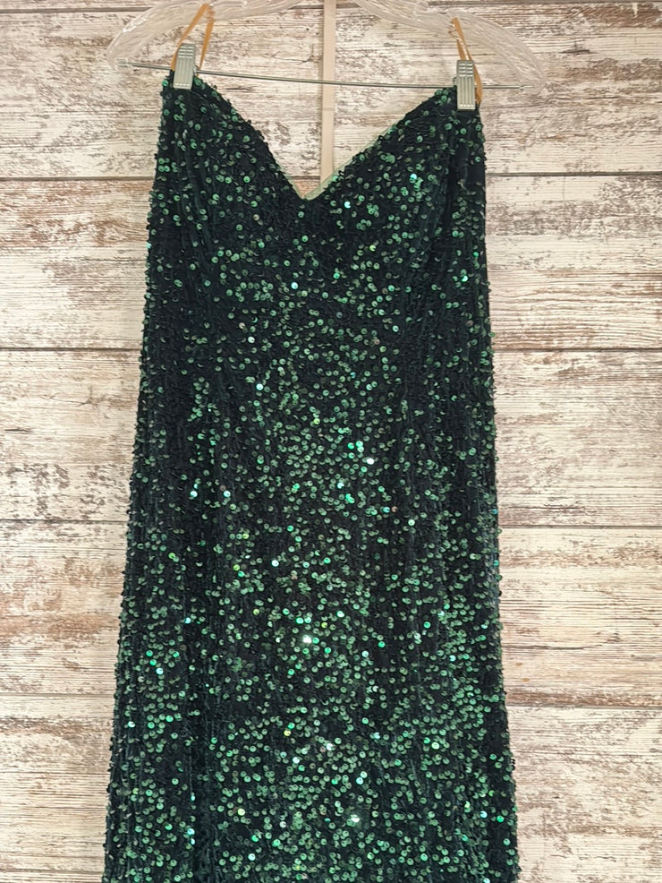 GREEN SEQUIN LONG EVENING GOWN