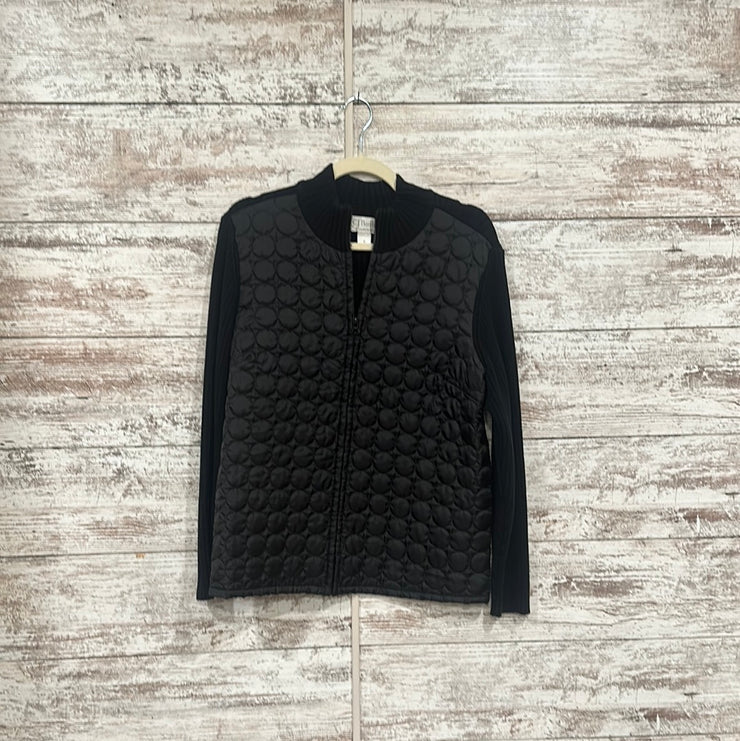 BLACK QUILTED ZIP UP SWEATER