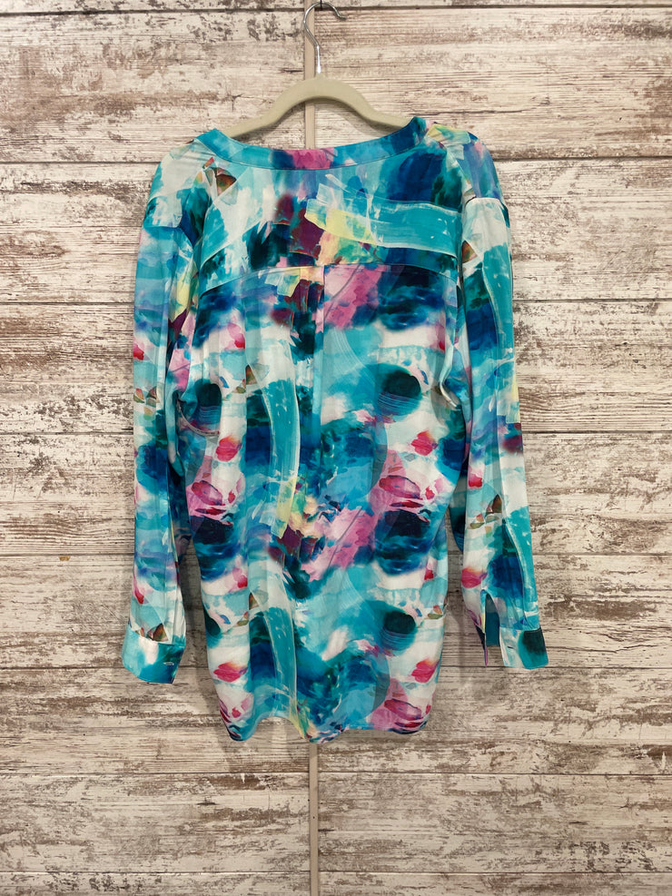BLUE/FLORAL BUTTON UP SHIRT$79