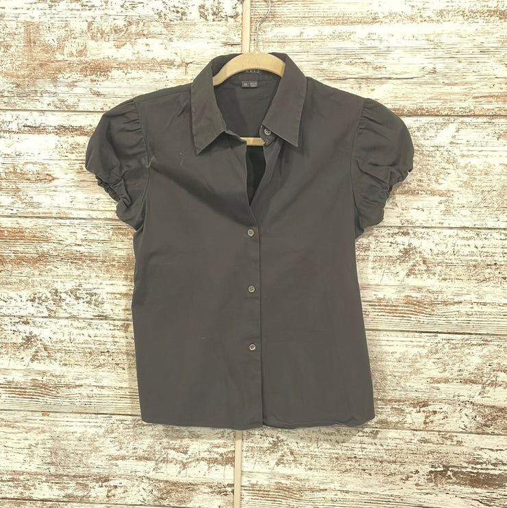 BLACK SHORT SLEEVE SHIRT