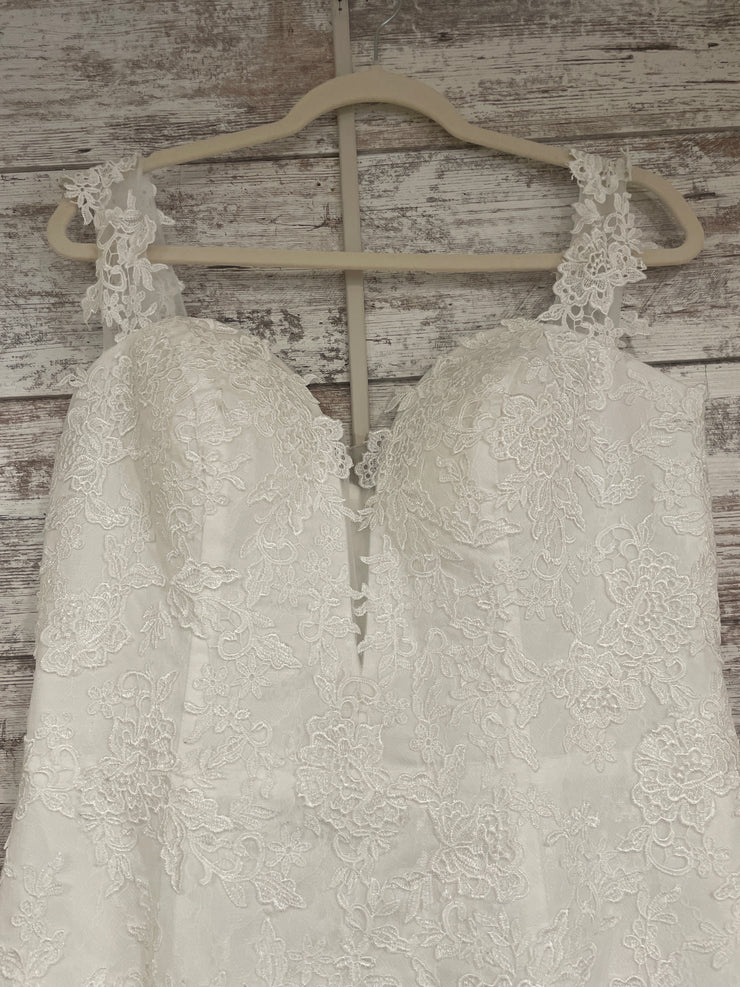 WHITE WEDDING GOWN - NEW $999