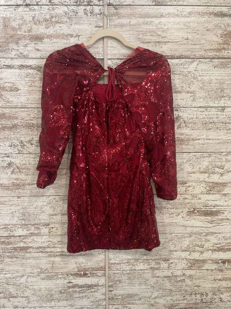 BURGUNDY SHORT DRESS (NEW)