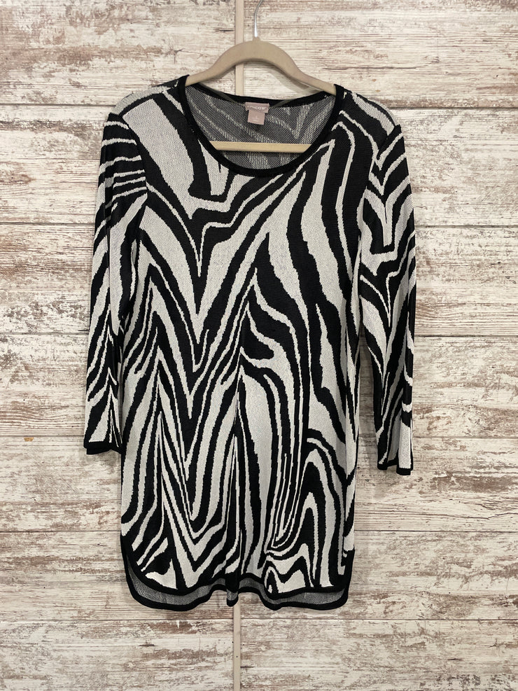 BLACK/WHITE TUNIC $129