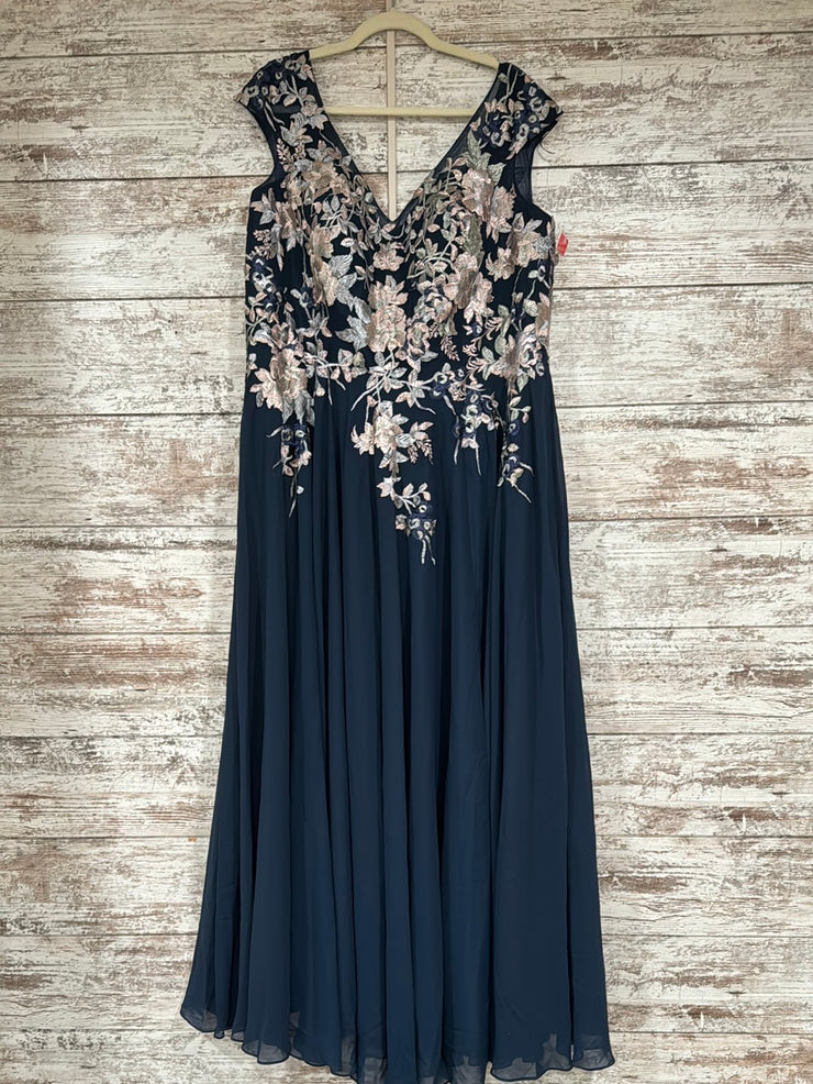 NAVY/FLORAL LONG DRESS (NEW)
