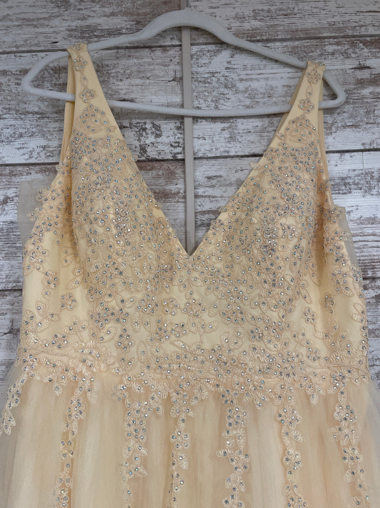 YELLOW/FLORAL A LINE GOWN