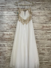 WHITE/GOLD A LINE GOWN