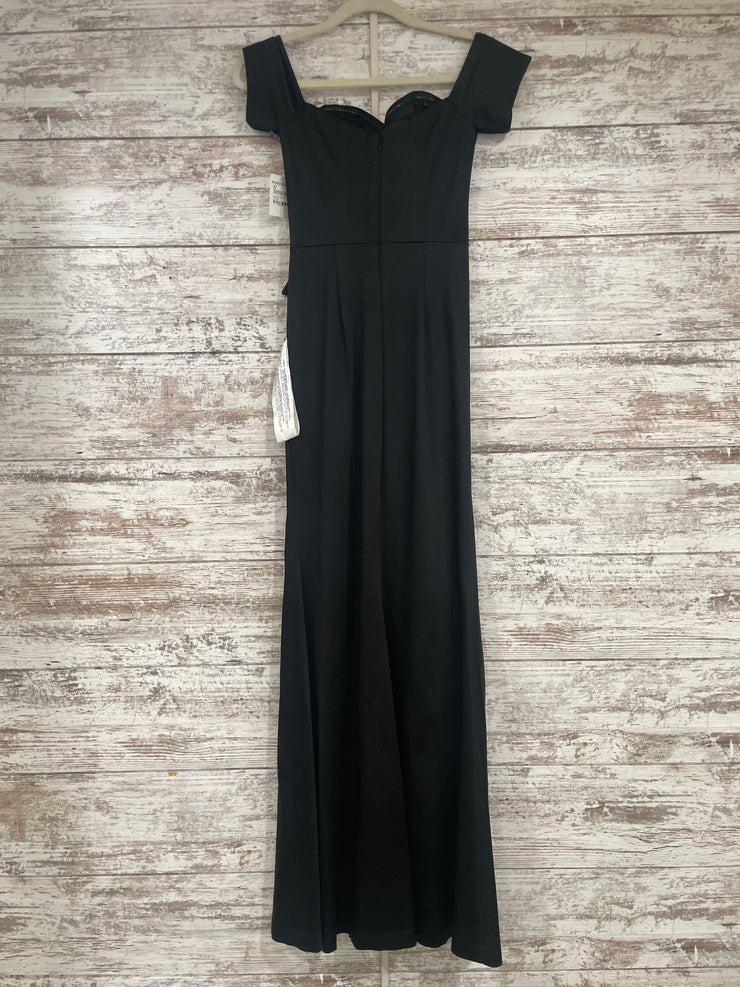 BLACK LONG EVENING GOWN (NEW)