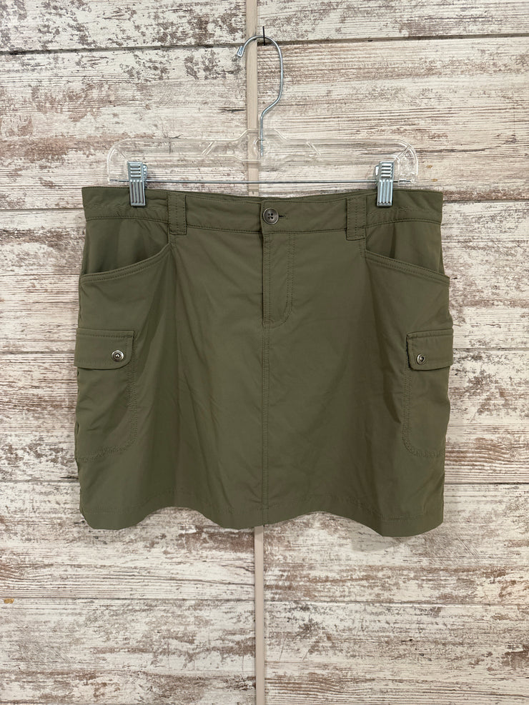 GREEN SKIRT W/SHORTS $65