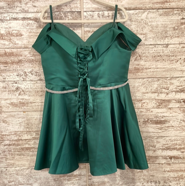 GREEN SHORT DRESS