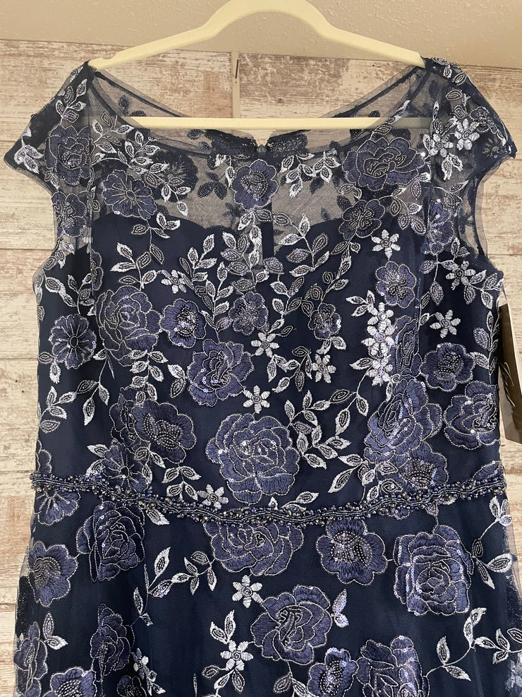 NAVY/FLORAL ALINE GOWN-NEW$650