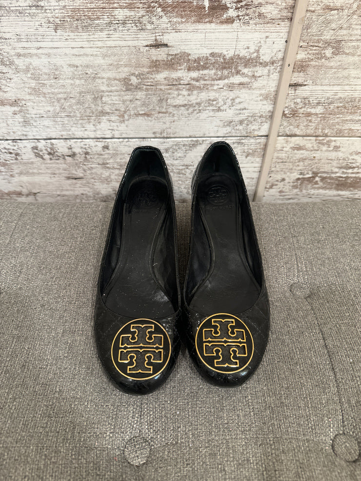 BLACK QUILTED LOWER HEELS