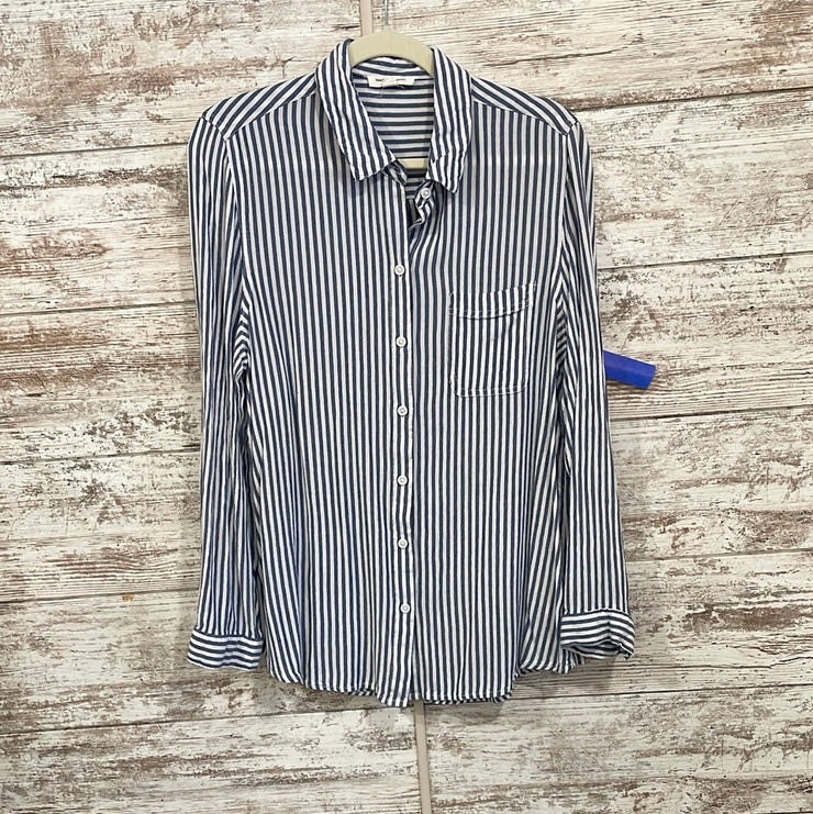 BLUE/WHITE STRIPED SHIRT