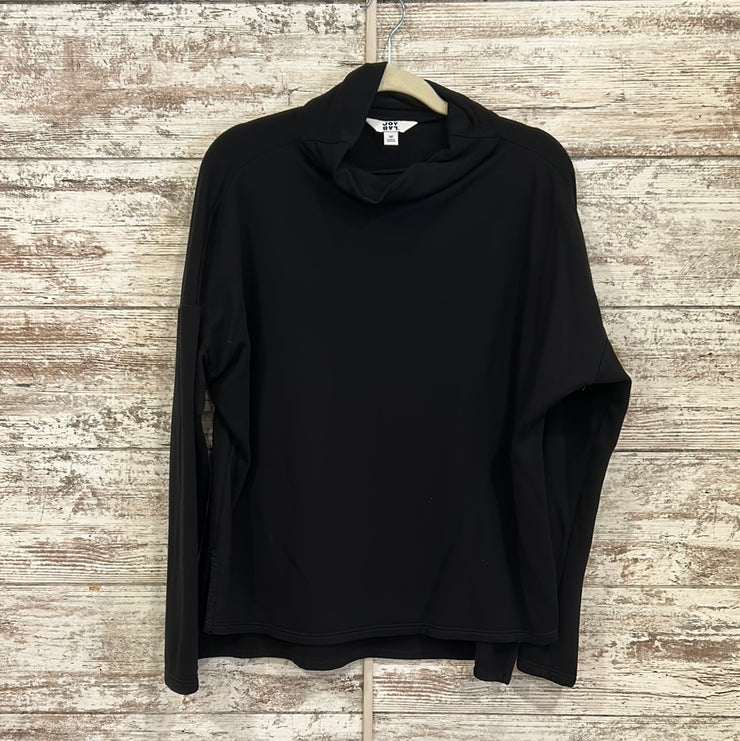 BLACK LONG SLEEVE TOP