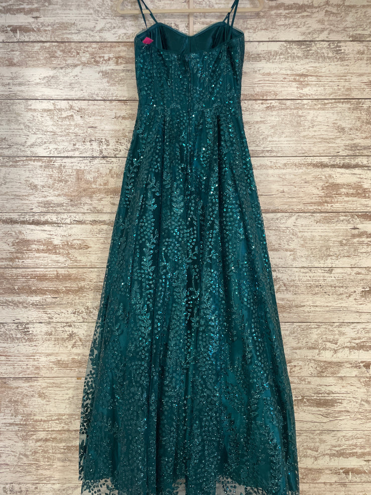 GREEN SPARKLY A LINE GOWN