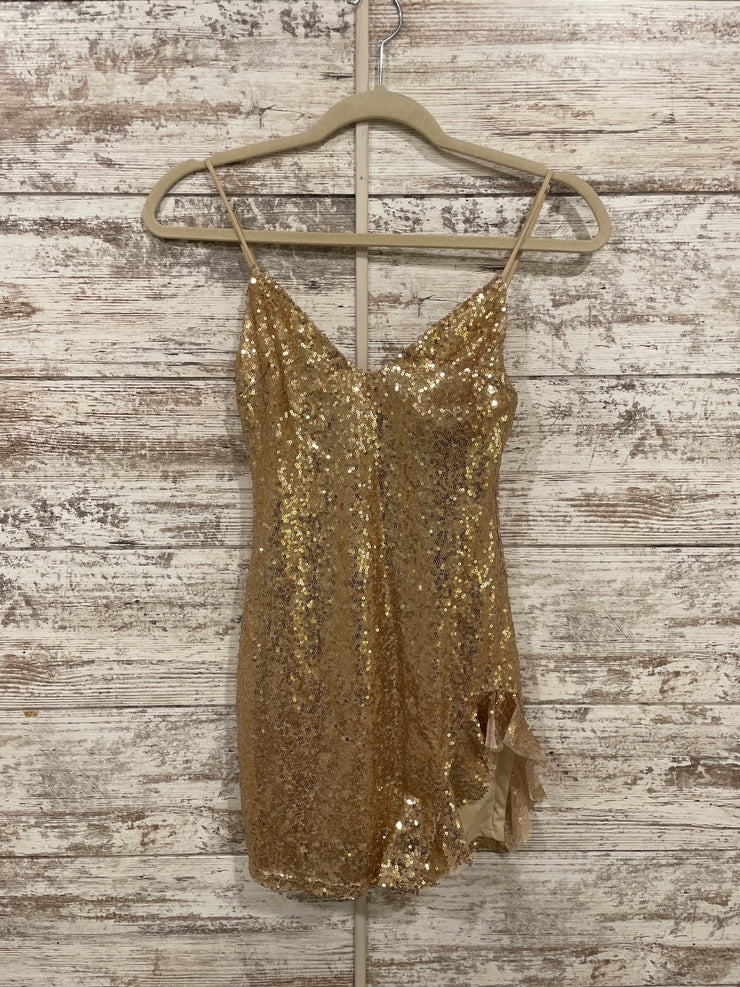 GOLD SPARKLY SHORT DRESS